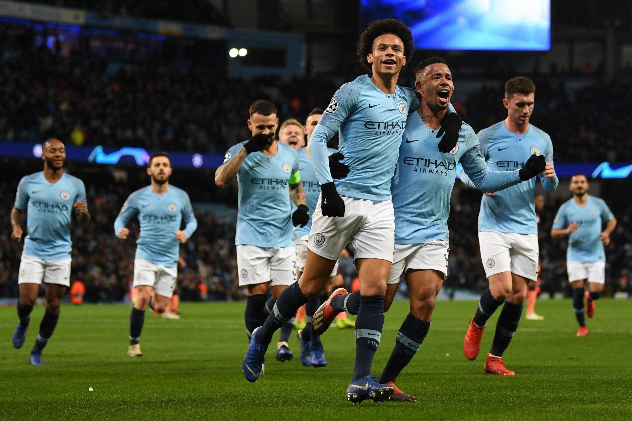 歐足聯暫緩 歐足聯暫緩